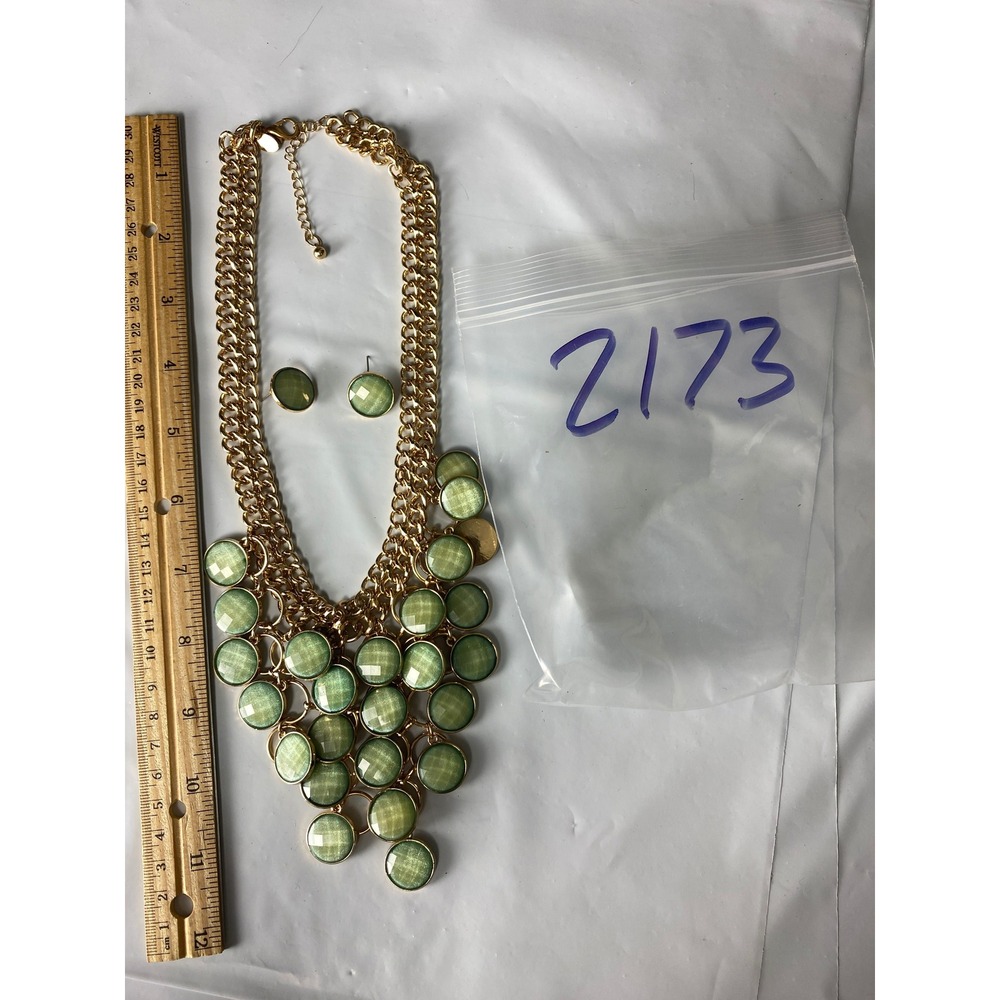 Gold Tone Green Faux Cat Eye Bib Statement Necklace and Stud Earrings Set 20"